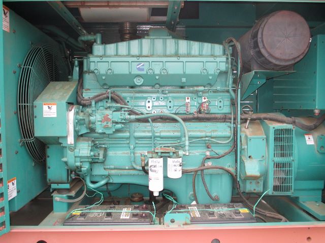 Like New Cummins NTA-855-G2 300KW  Generator Set Item-14251 4