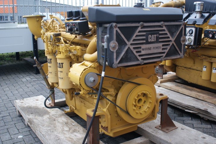 New Surplus Caterpillar C18 ACERT 479HP Diesel  Marine Engine Item-15137 1