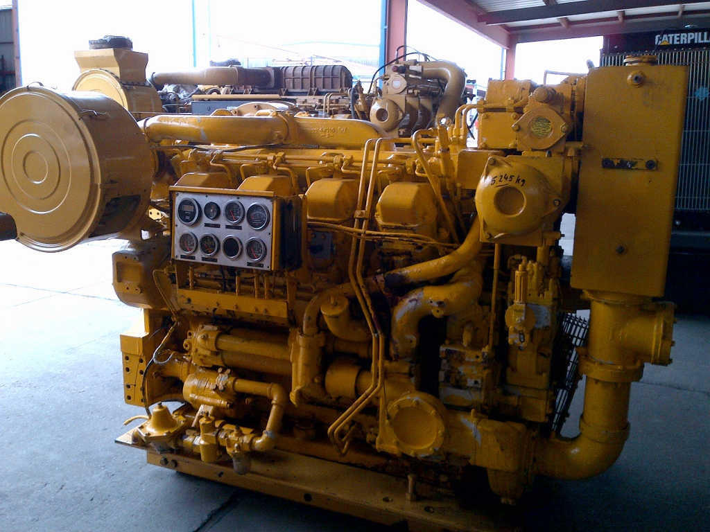High Hour Runner Caterpillar 3508 DITA 855HP Diesel  Marine Engine Item-14605 1
