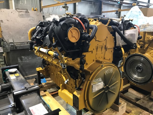 New Surplus Caterpillar C32 ACERT 1600HP Diesel  Marine Engine Item-15437 2