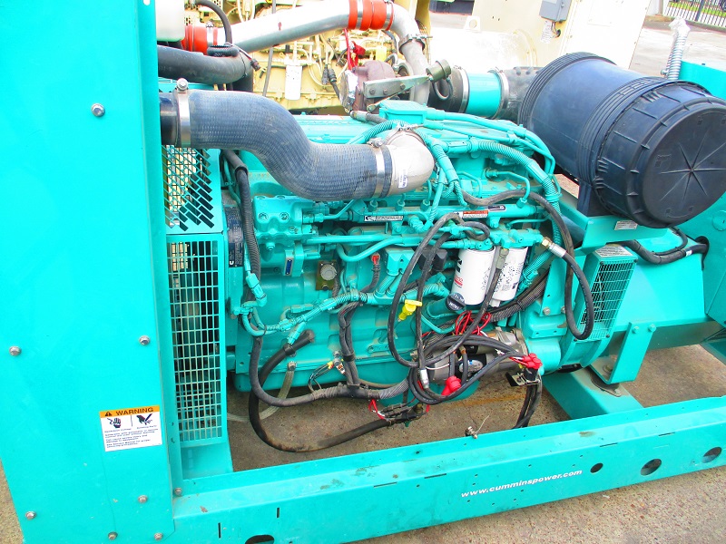 Low Hour Cummins QSL9-G2 200KW  Generator Set Item-14801 4