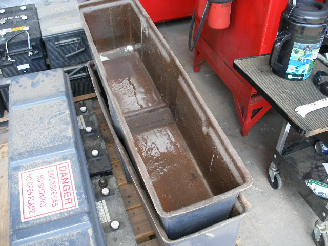 Good Used Other Fiberglass Battery Box Other Item-10056 1