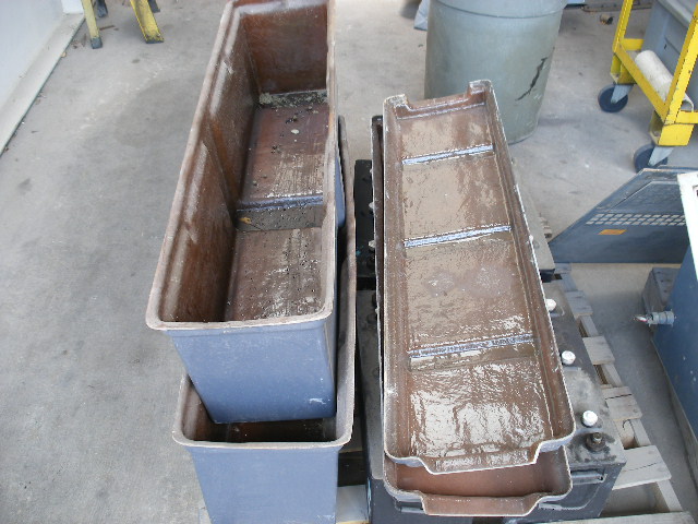 Good Used Other Fiberglass Battery Box Other Item-10056 2
