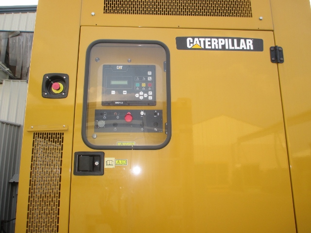 Like New Caterpillar C15 500KW  Generator Set Item-14190 3