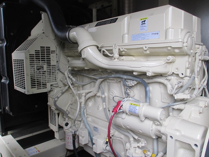 Like New Detroit Diesel Series 60 300KW  Generator Set Item-15159 3