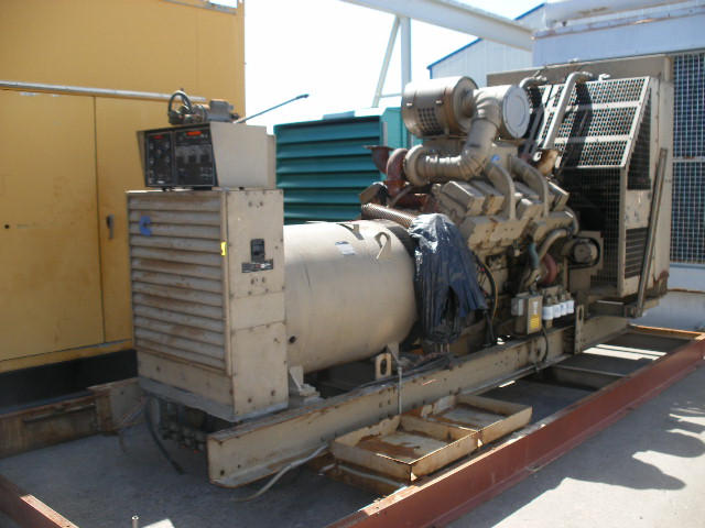 Low Hour Cummins KTA38 GS1 750KW  Generator Set Item-13550 1