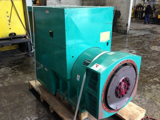 Low Hour Newage 800KW  Generator End Item-13976 2