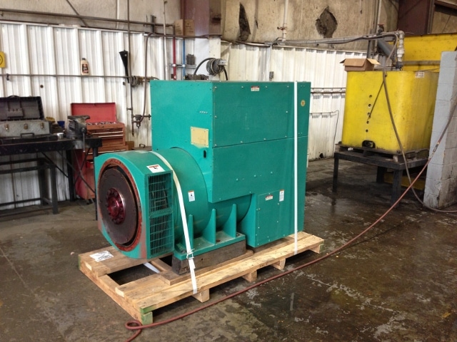 Low Hour Newage 800KW  Generator End Item-13976 3