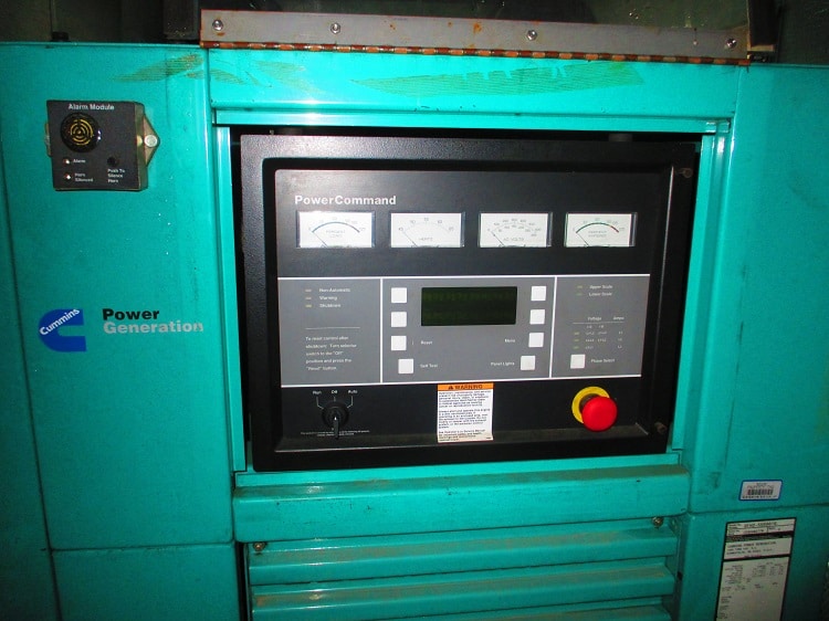 Low Hour Cummins QST30-G5-NRI 1000KW  Generator Set Item-14306 0