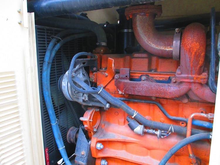 Good Used New Holland TE*858995 180KW  Generator Set Item-14418 1