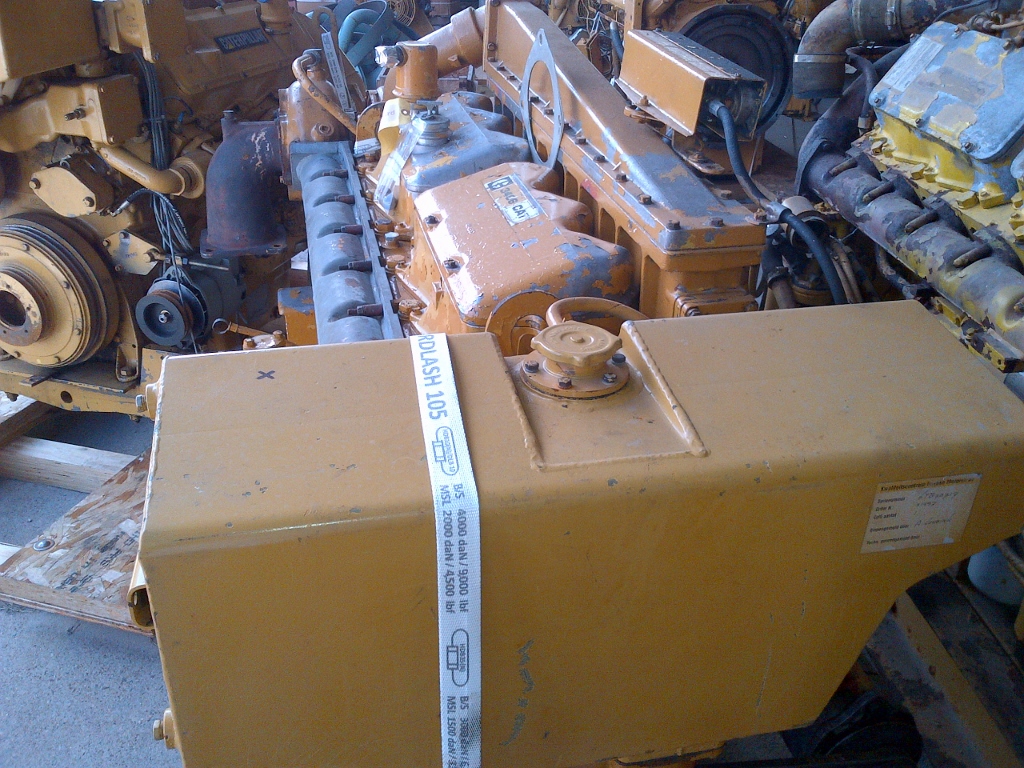 High Hour Runner Caterpillar 3406B DITA 322HP Diesel  Marine Engine Item-14558 1