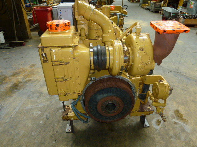 High Hour Runner Caterpillar 3406C DITA 400HP Diesel  Marine Engine Item-14606 3
