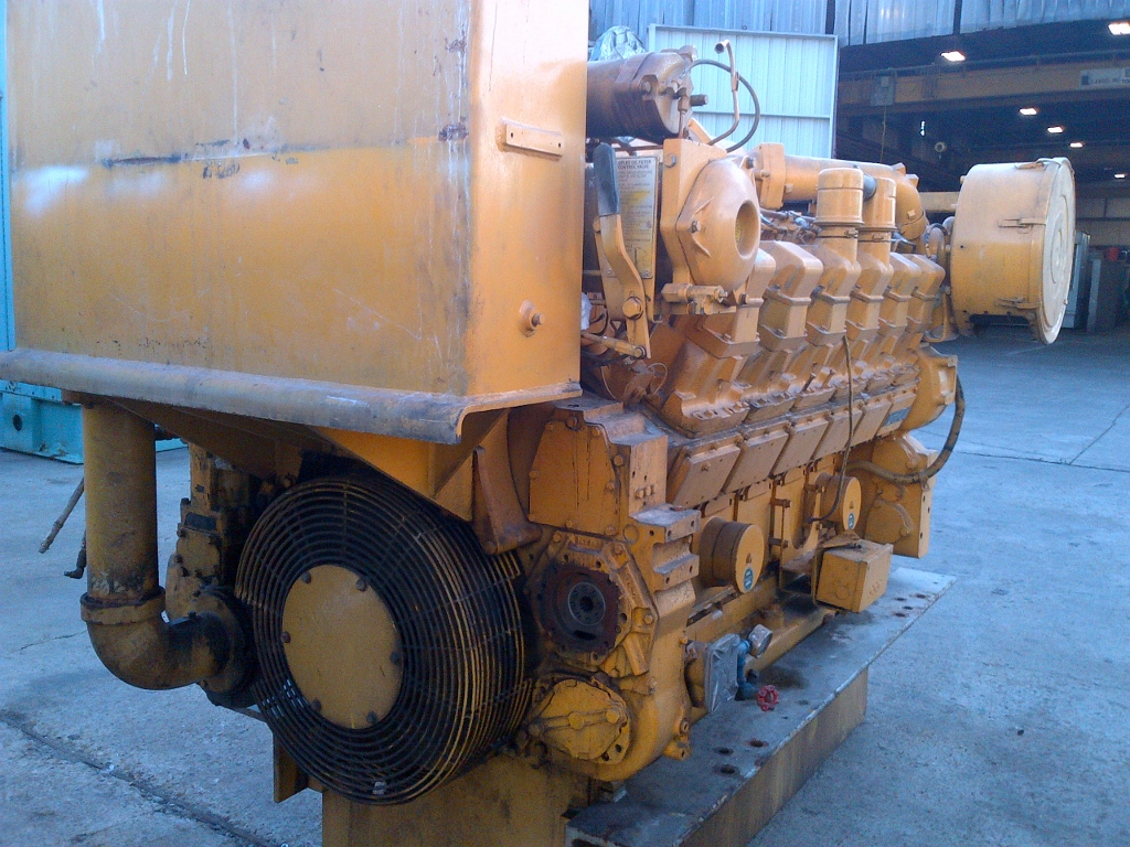 High Hour Runner Caterpillar 3512 DITA 1200HP Diesel  Marine Engine Item-14617 1