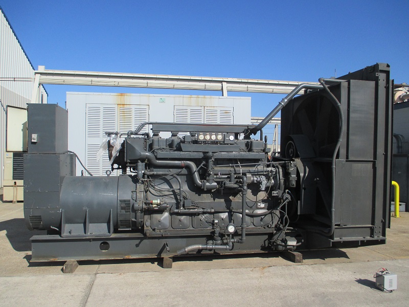 Good Used Waukesha F2895GSIU 510KW  Generator Set Item-14702 0