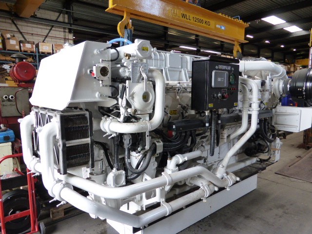 New Surplus Caterpillar 3516C HD 2682HP Diesel  Marine Engine Item-15190 0
