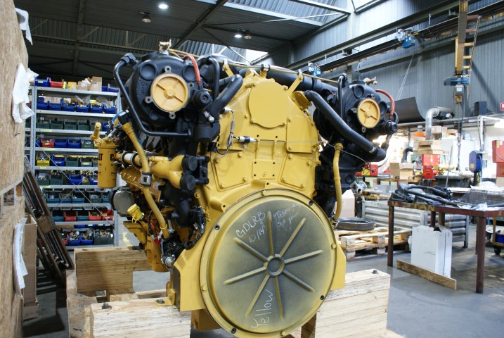 New Surplus Caterpillar C32 ACERT 1600HP Diesel  Marine Engine Item-15431 3