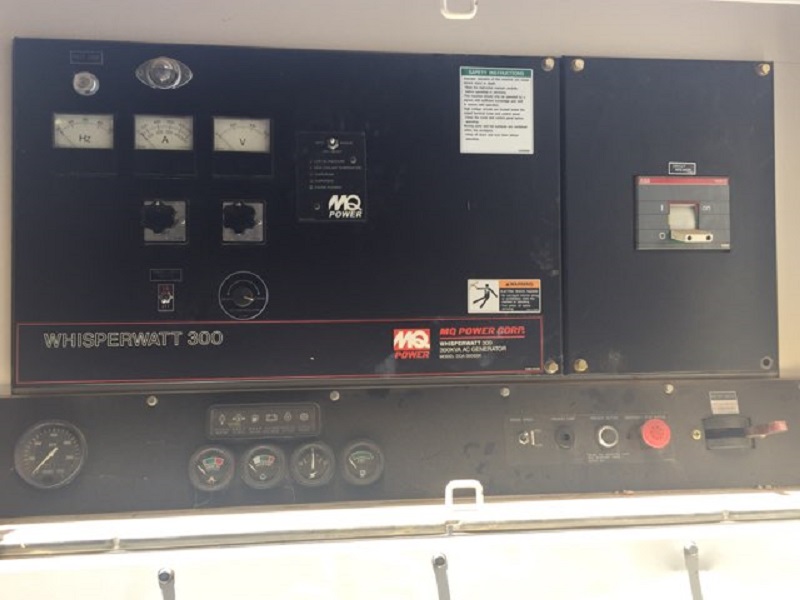 Good Used Komatsu SAA6D125E-2 240KW  Generator Set Item-16048 16