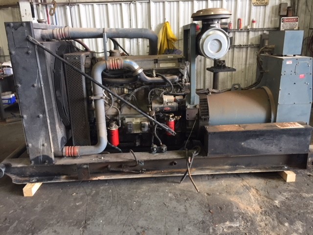 High Hour Runner Detroit Diesel Series 60 350KW  Generator Set Item-16166 0