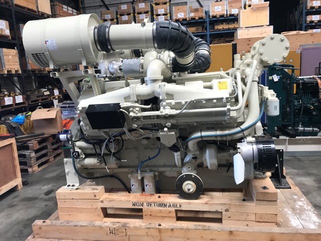 New Surplus Cummins KTA38-M2 1200HP Diesel  Marine Engine Item-16172 2
