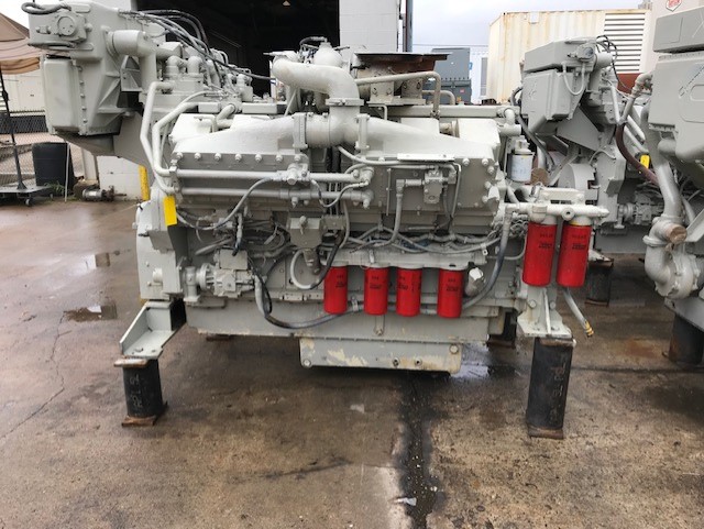Good Used Cummins KTA38-M2 1350HP Diesel  Marine Engine Item-16534 4