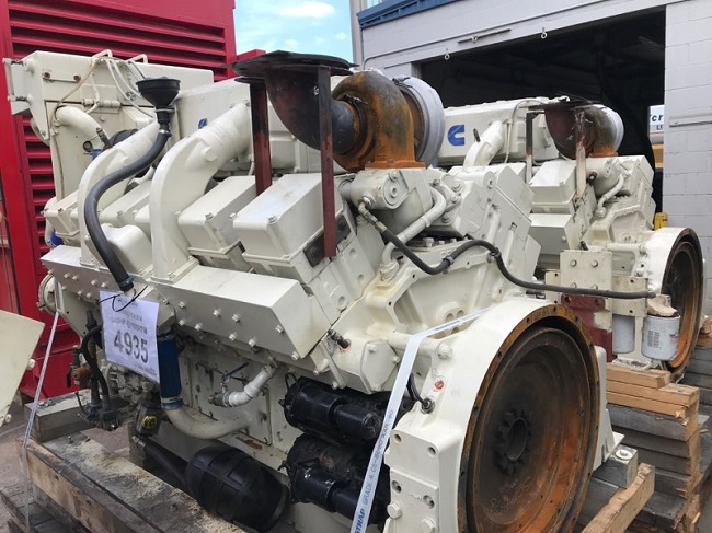 Rebuilt Cummins KTA-38-M 1045HP Diesel  Marine Engine Item-16554 6