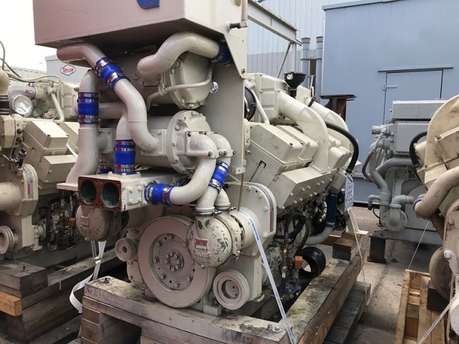 Rebuilt Cummins KTA-38-M 1045HP Diesel  Marine Engine Item-16554 9