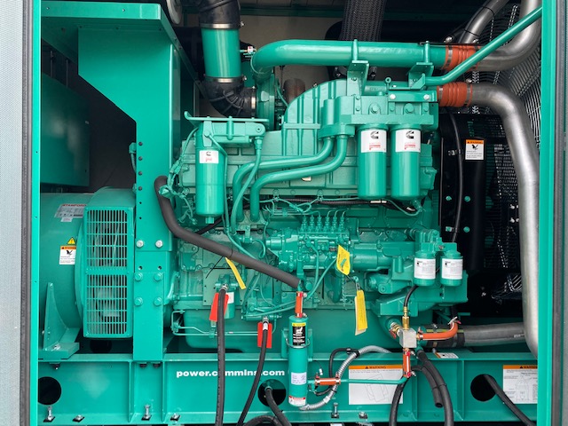 New Cummins QST30-G5 NR2 1000KW  Generator Set Item-16761 2