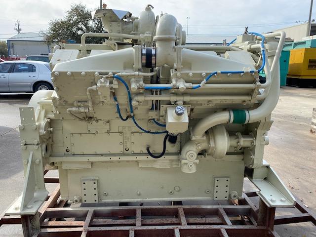 Rebuilt Cummins KTA-38-M1 1000HP Diesel  Marine Engine Item-16810 4