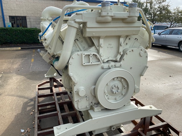 Rebuilt Cummins KTA-38-M1 1000HP Diesel  Marine Engine Item-16811 6