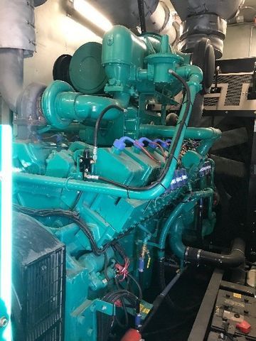 Like New Cummins GTA50E 750KW  Generator Set Item-16836 3