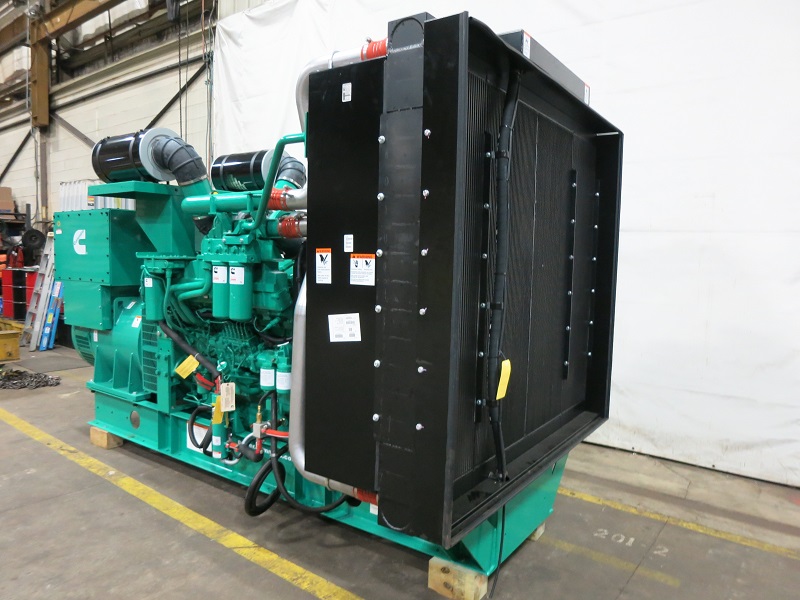 New Cummins QST30-G5 NR2 1000KW  Generator Set Item-17246 3