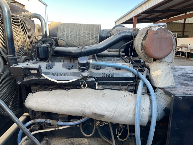 Good Used Detroit Diesel 12V71T 400KW  Generator Set Item-17973 4