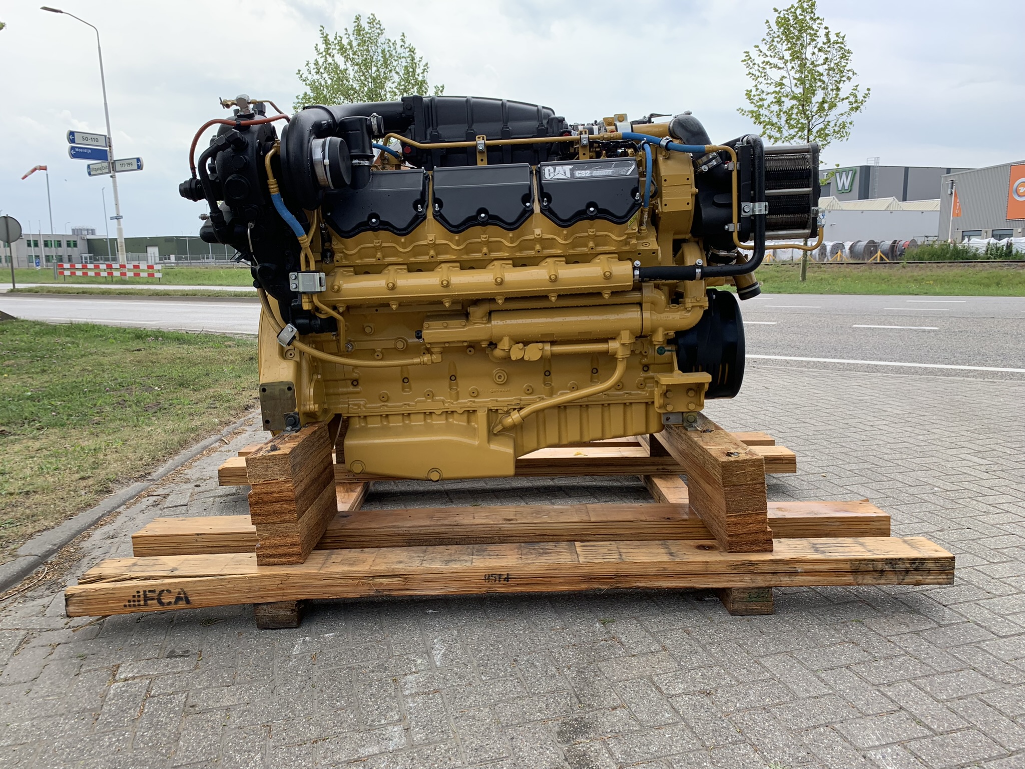 New Surplus Caterpillar C32 1600HP Diesel  Marine Engine Item-18467 0