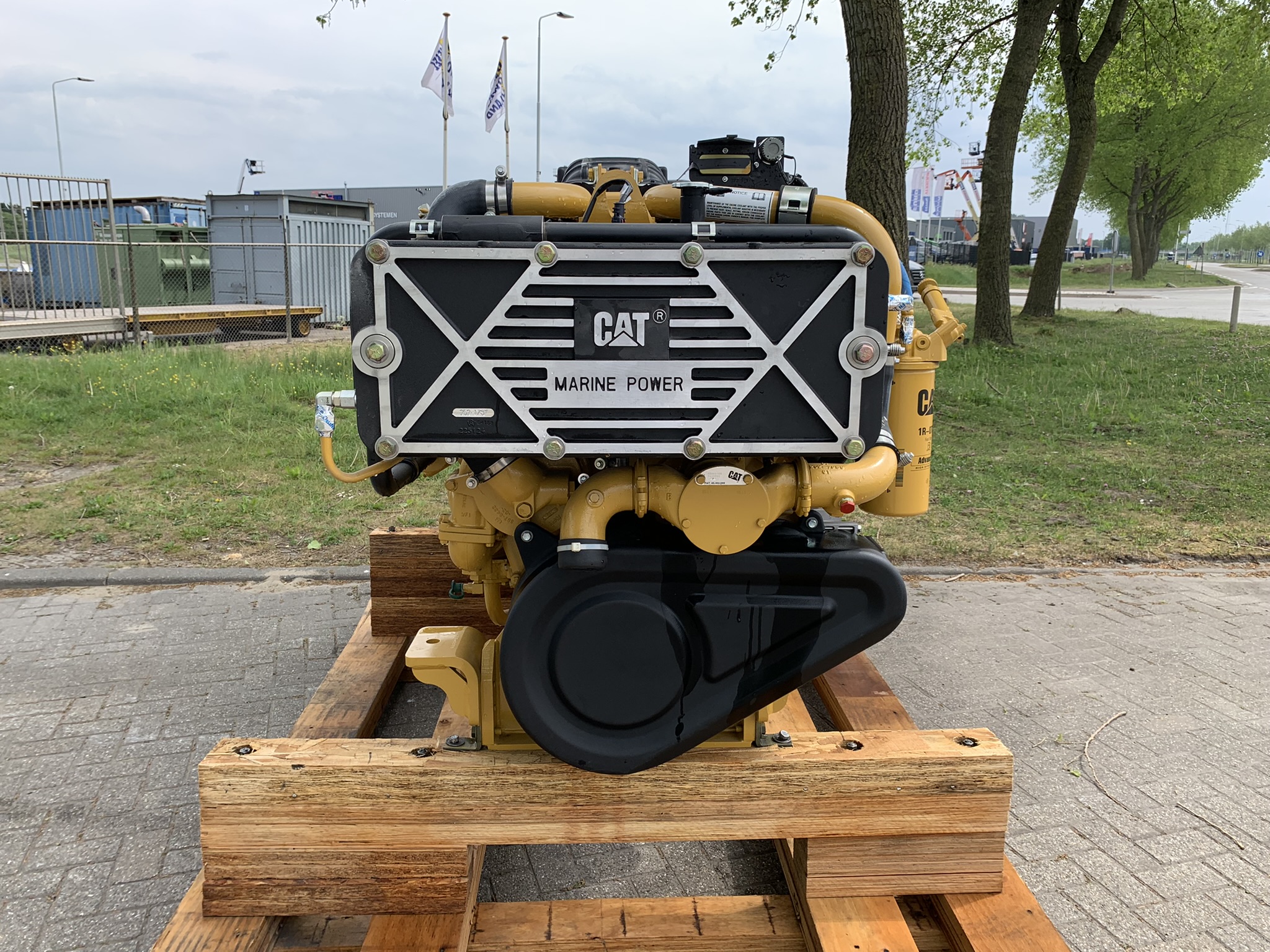 New Surplus Caterpillar C32 1600HP Diesel  Marine Engine Item-18467 2