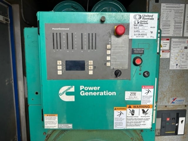 Low Hour Cummins QST30-G5 1000KW  Generator Set Item-18869 7