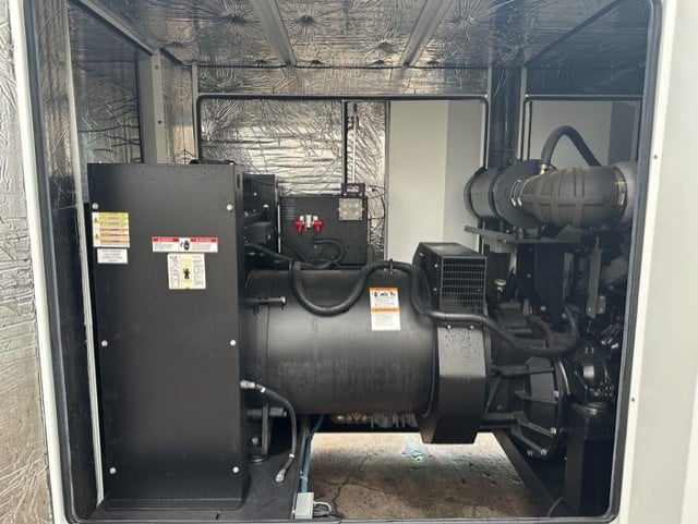Low Hour Hino 13.3L 300KW  Generator Set Item-19017 4