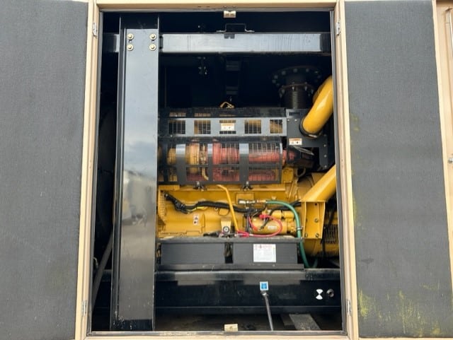 Low Hour Caterpillar 3412 800KW  Generator Set Item-18864 4