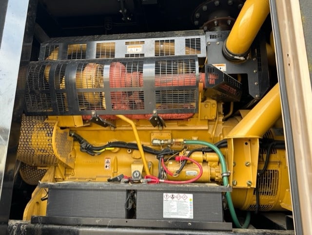 Low Hour Caterpillar 3412 800KW  Generator Set Item-18864 5
