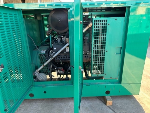 Low Hour Ford WSG1068 85KW  Generator Set Item-19098 4