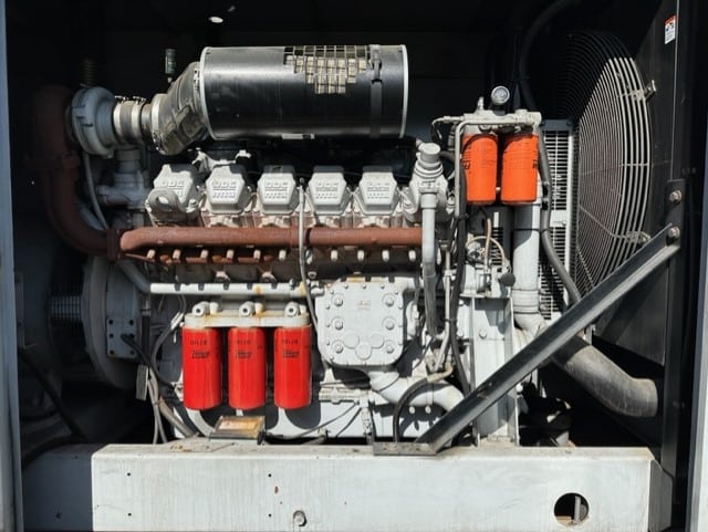 Low Hour MTU 12V2000 600KW  Generator Set Item-19094 4