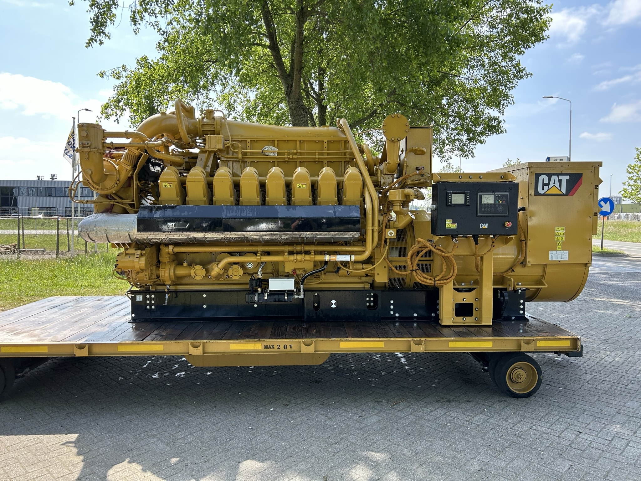 New Surplus Caterpillar G3516C 1555KW  Generator Set Item-19166 0