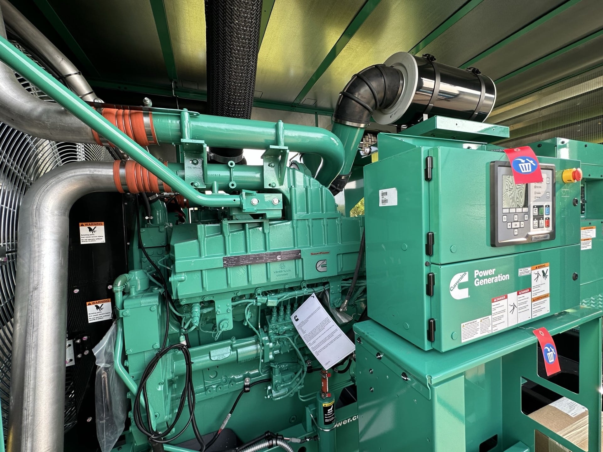 New Cummins QST30-G5 NR2 1000KW  Generator Set Item-18587 3