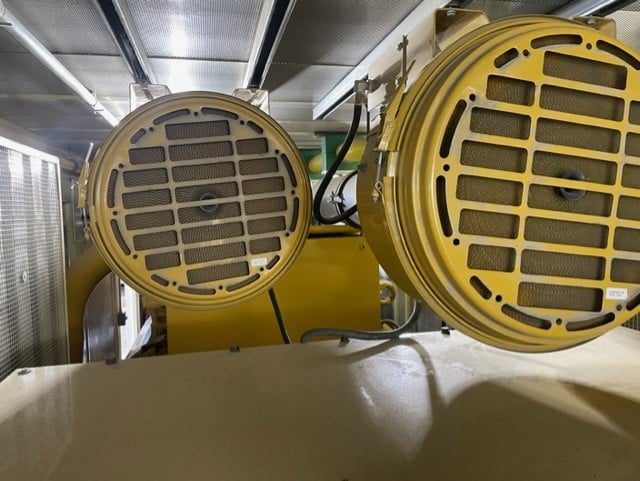 Good Used Caterpillar G3516C 1475KW  Generator Set Item-19359 9